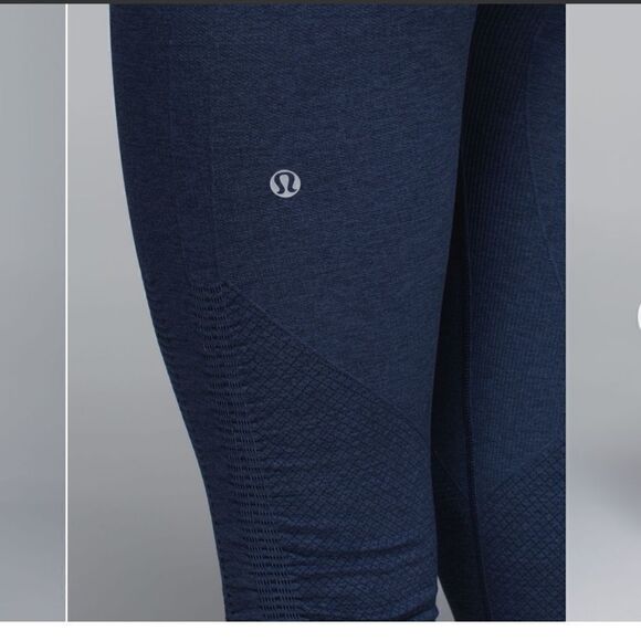 Lululemon In The Flow Crop II leggings - Picture 12 of 16